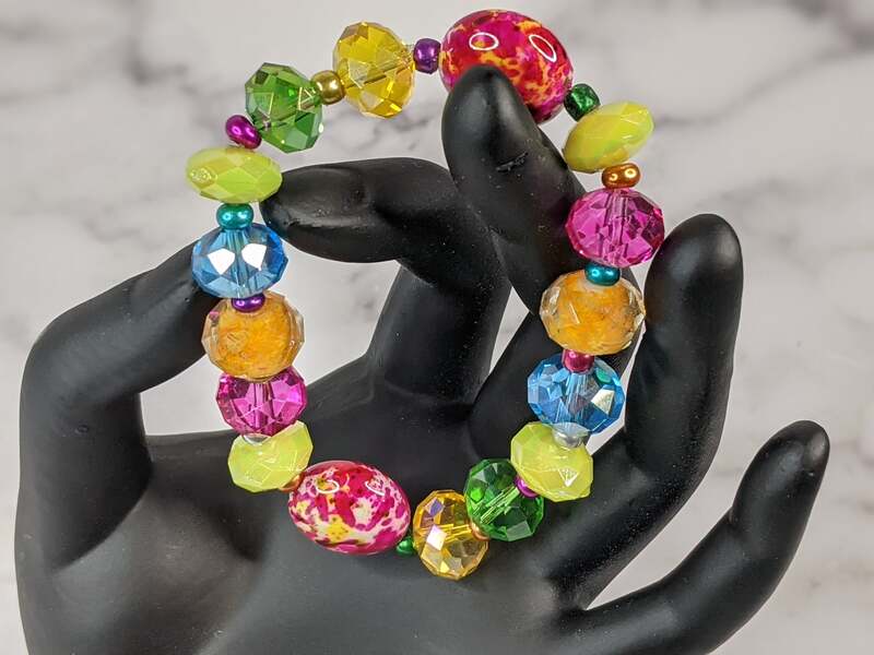 Color Glass Bead Stretch Bracelet